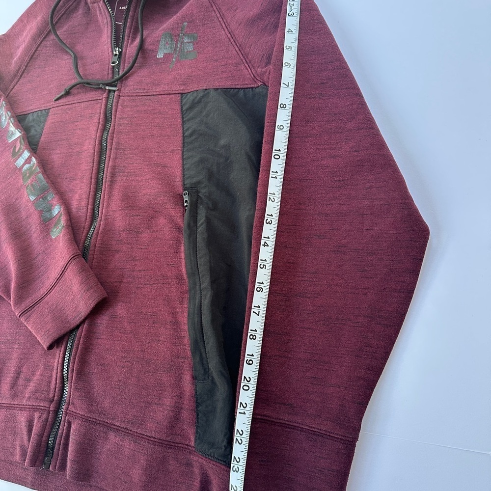 Men’s American Eagle Outfitters Hoodie
Size Large​​​ - Picture 2 of 5